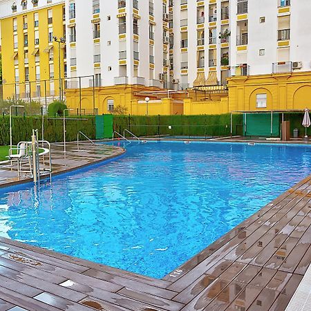 Luxury Apartment In Seville With Pool 외부 사진